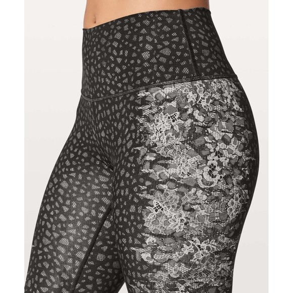 Lululemon Sz 6 Wunder Under Hi-Rise Tight Overlace HR Ice Grey Black Cropped 21" - Picture 2 of 10